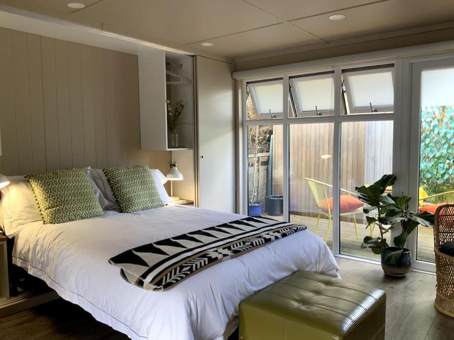 Cabin Retreat In The Heart Of Warwick. Ворик Екстер'єр фото
