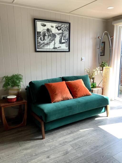 Cabin Retreat In The Heart Of Warwick. Ворик Екстер'єр фото