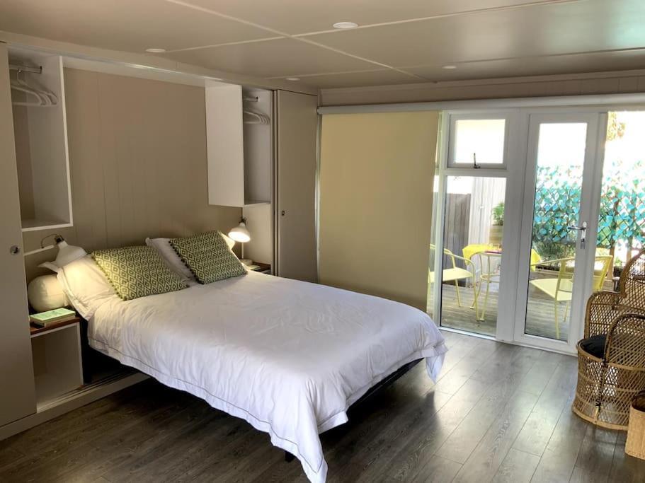 Cabin Retreat In The Heart Of Warwick. Ворик Екстер'єр фото